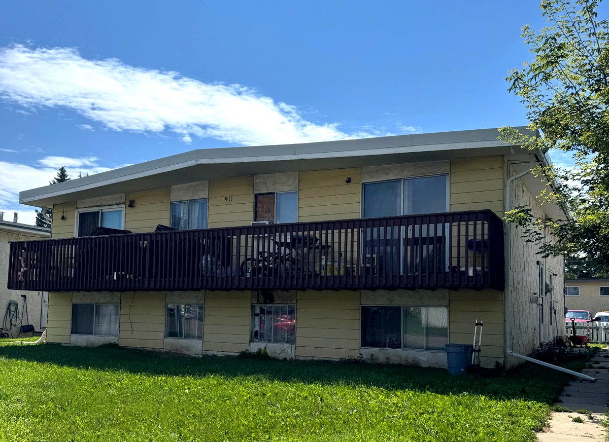 4-Plex property in Brooks, Alberta